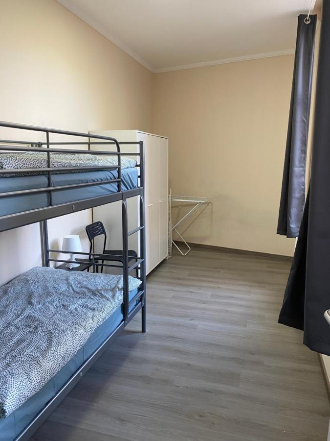Apartments Plantin 3 Sleeping Rooms 2 Bathrooms. Anvers Exterior foto