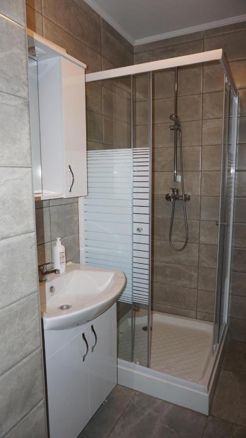 Apartments Plantin 3 Sleeping Rooms 2 Bathrooms. Anvers Exterior foto