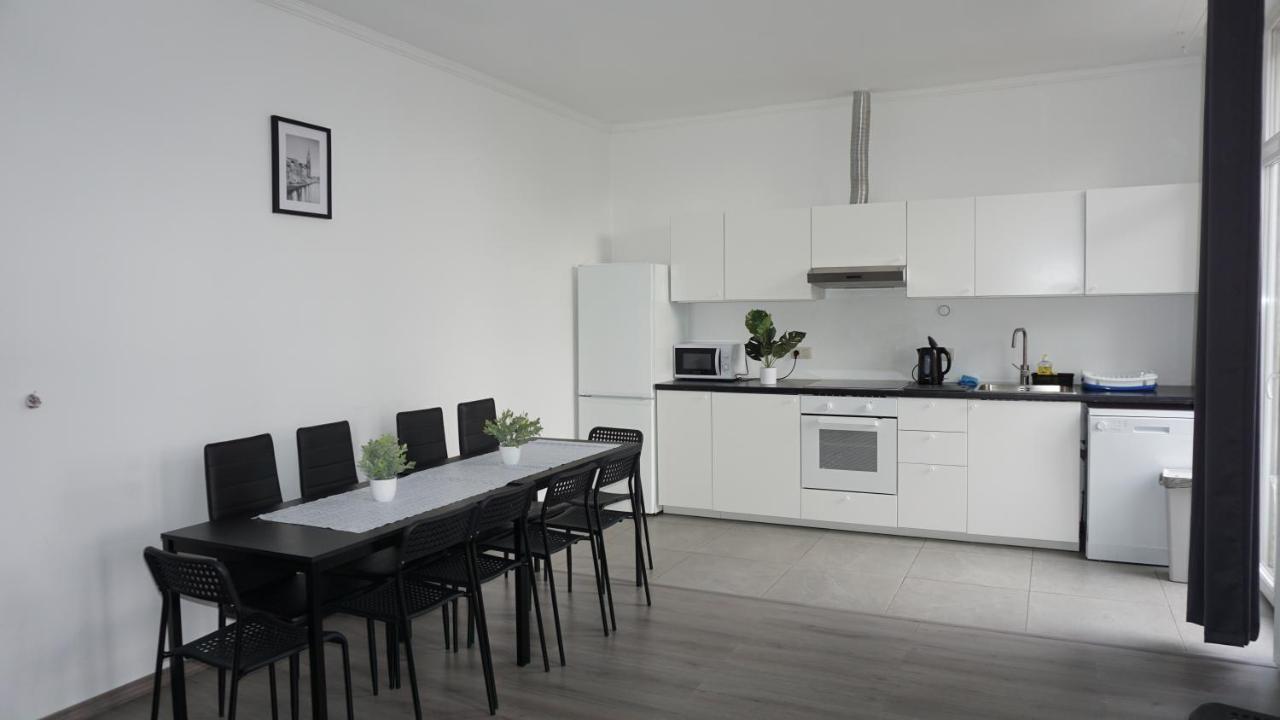 Apartments Plantin 3 Sleeping Rooms 2 Bathrooms. Anvers Exterior foto